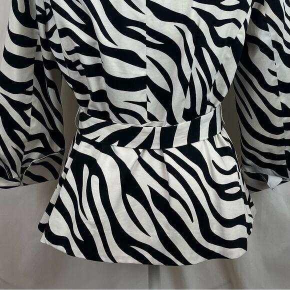 Sandro Black & White Animal Print Belted Short Trench Jacket NWOT Size M - Picture 7 of 12